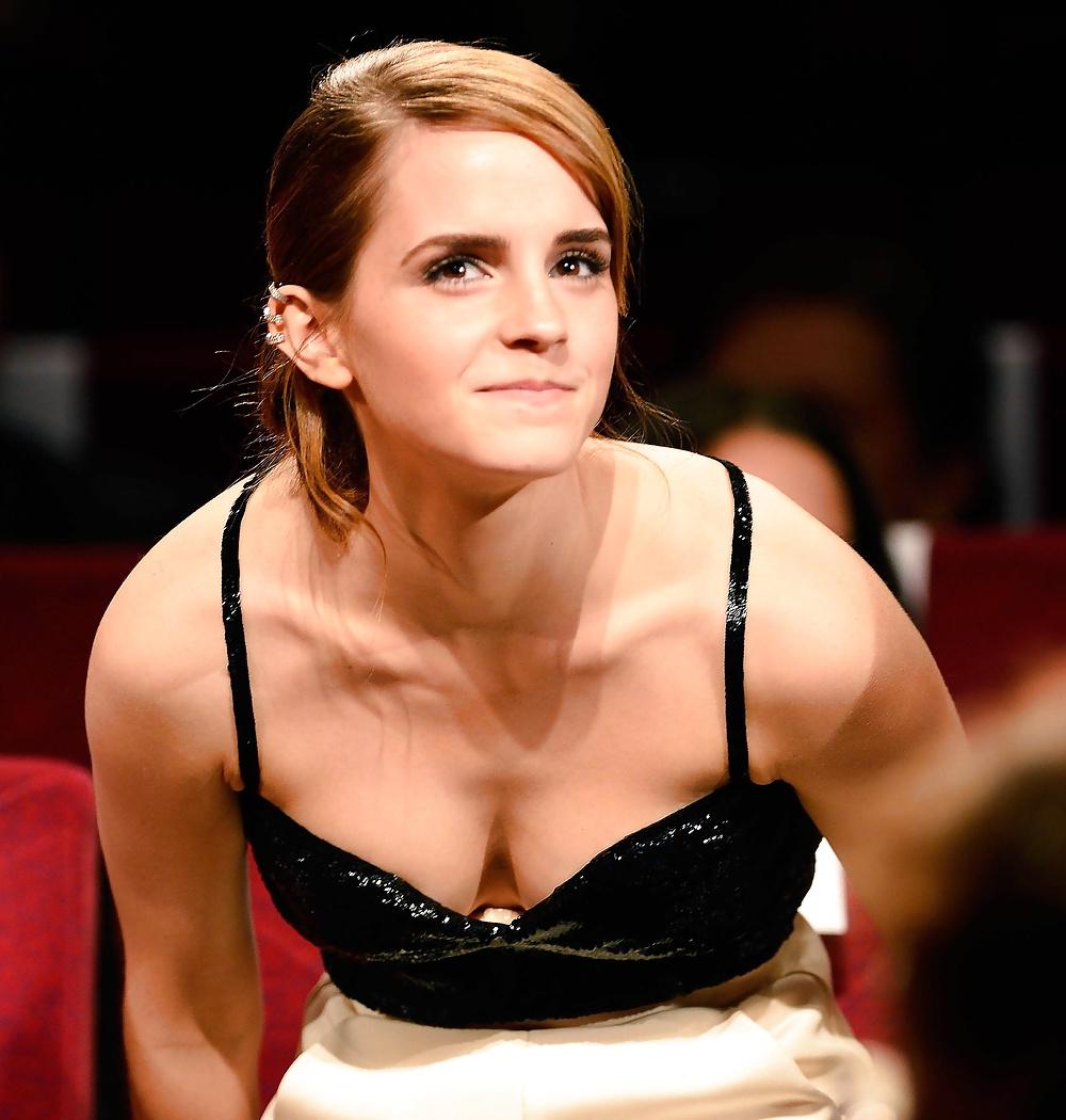 25P Celebs that make me cum