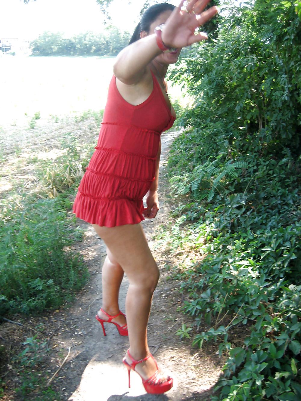 25P European street hookers. Want more?