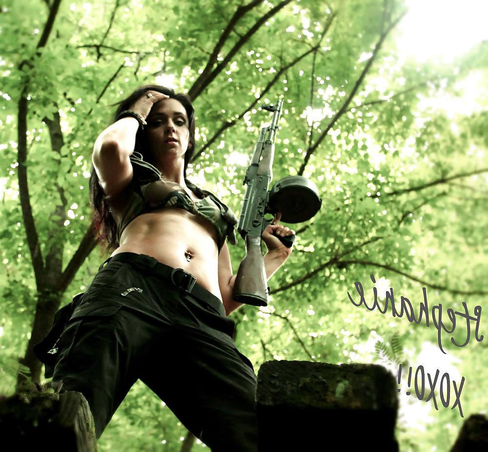 17P Stephanie Hayden - Sons Of Guns