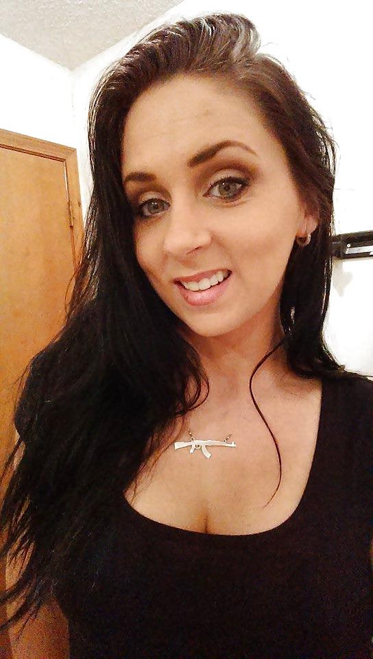 17P Stephanie Hayden - Sons Of Guns