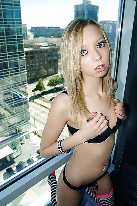 25P Pics that got me hard and made me cum June :)