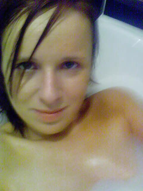 25P Emma, Irish teen, 