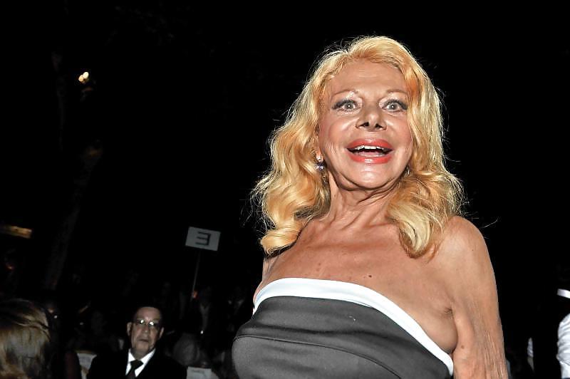 16P ITALIAN TV STAR 2