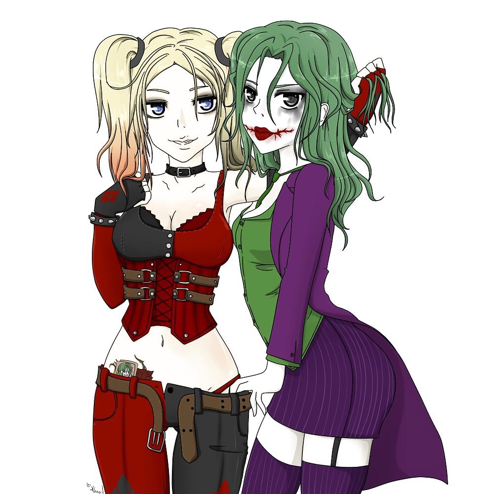 25P Superheroines and villain
