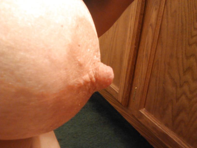 25P Large, huge nipples from matures and young girls