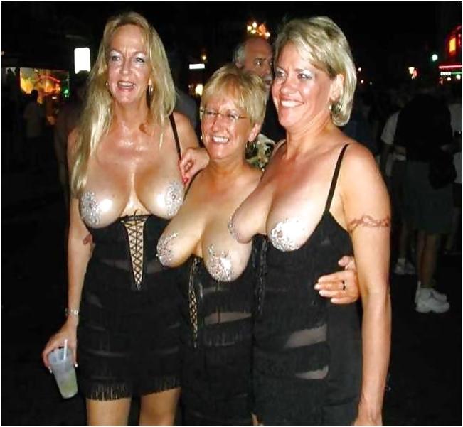25P GILF's & MILF's 2