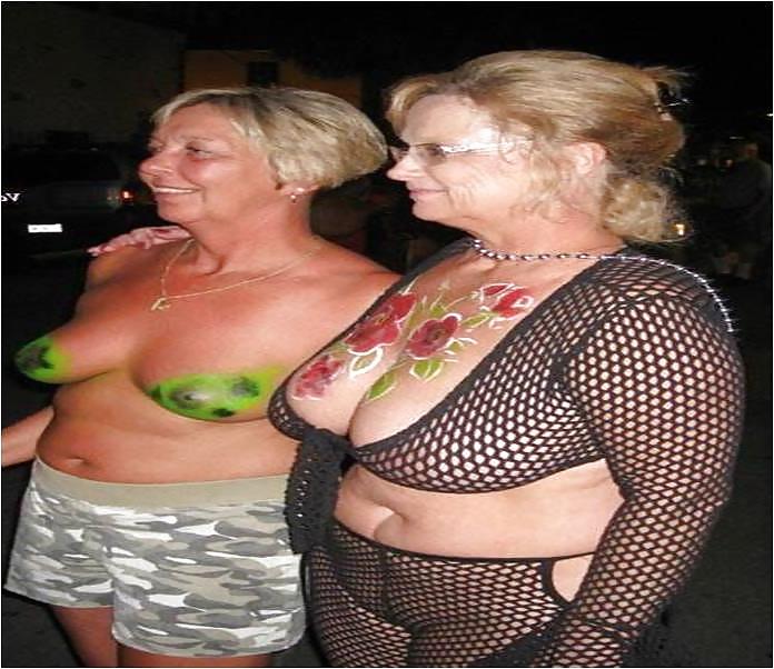 25P GILF's & MILF's 2