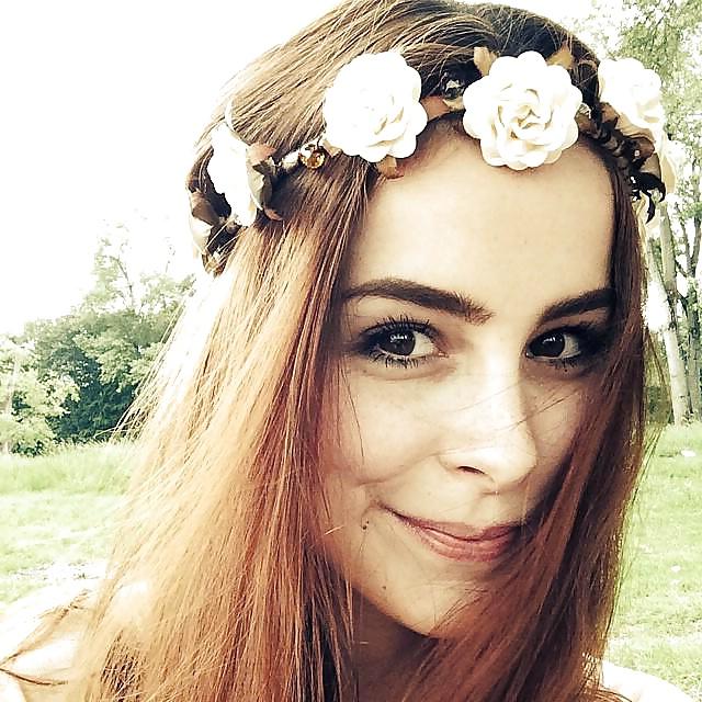 25P Lena Meyer Landrut - New Pics for your cum 