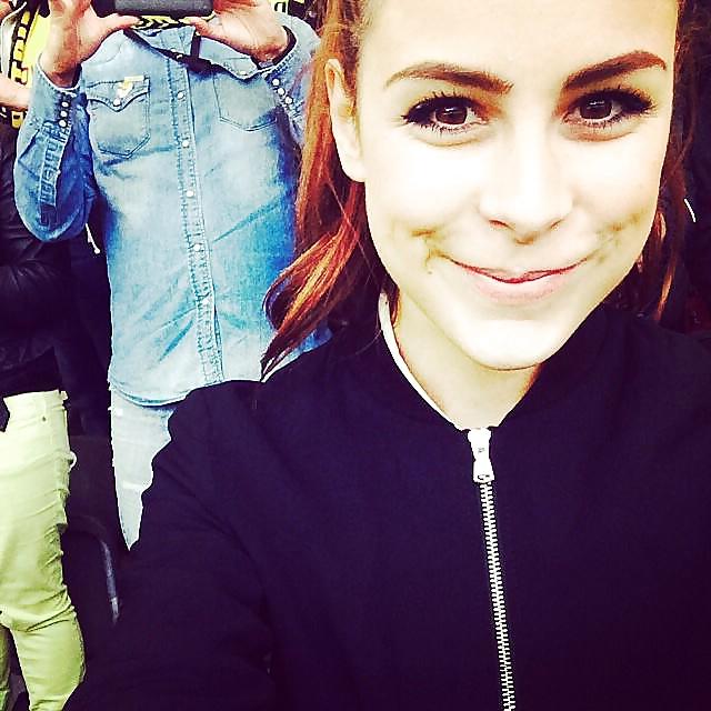 25P Lena Meyer Landrut - New Pics for your cum 
