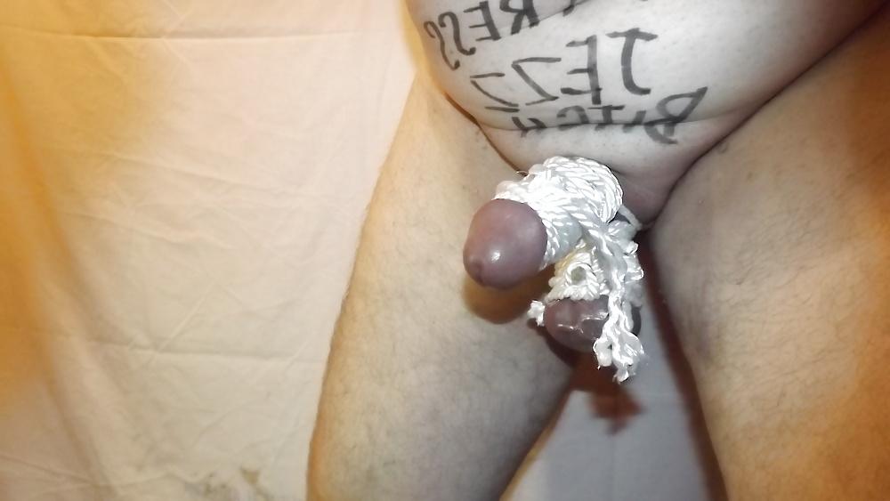 10P Tied balls