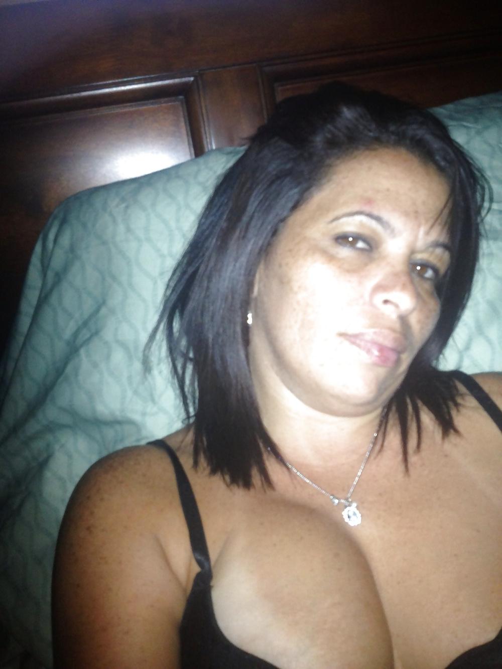 19P Milf tan lines 