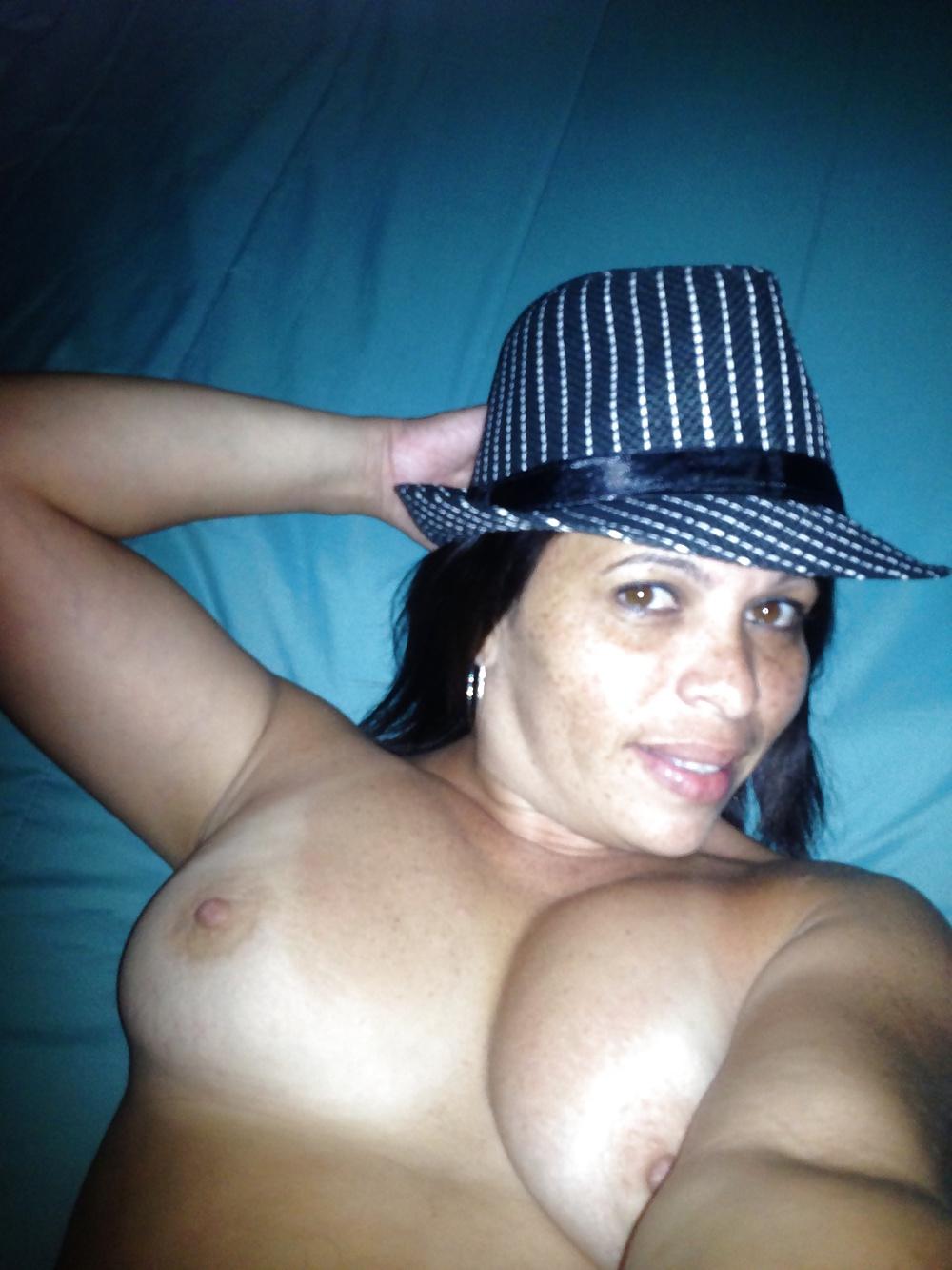 19P Milf tan lines 