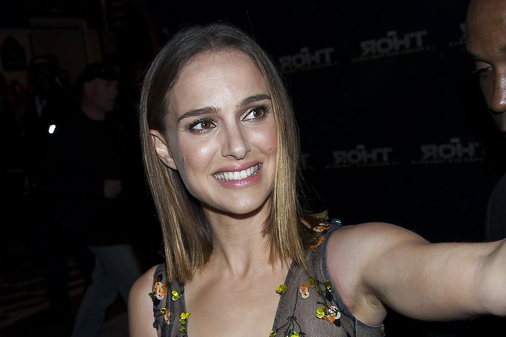 23P Celebrity Armpits Cum Diary