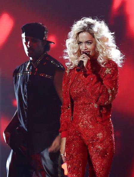 25P RITA ORA,CROTCH,ASS,TITS SHOTS