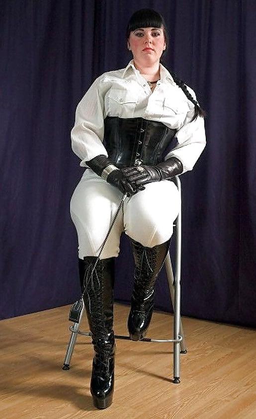 19P Mature-BBW-Ladies 541