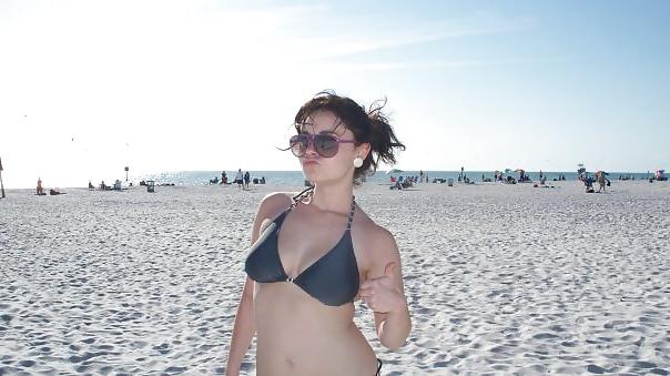 6P Party slut Mary and her big tits