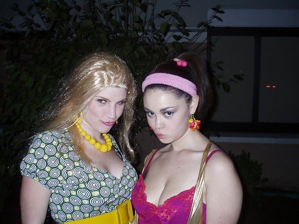6P Party slut Mary and her big tits