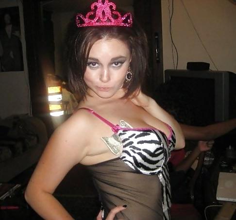 6P Party slut Mary and her big tits