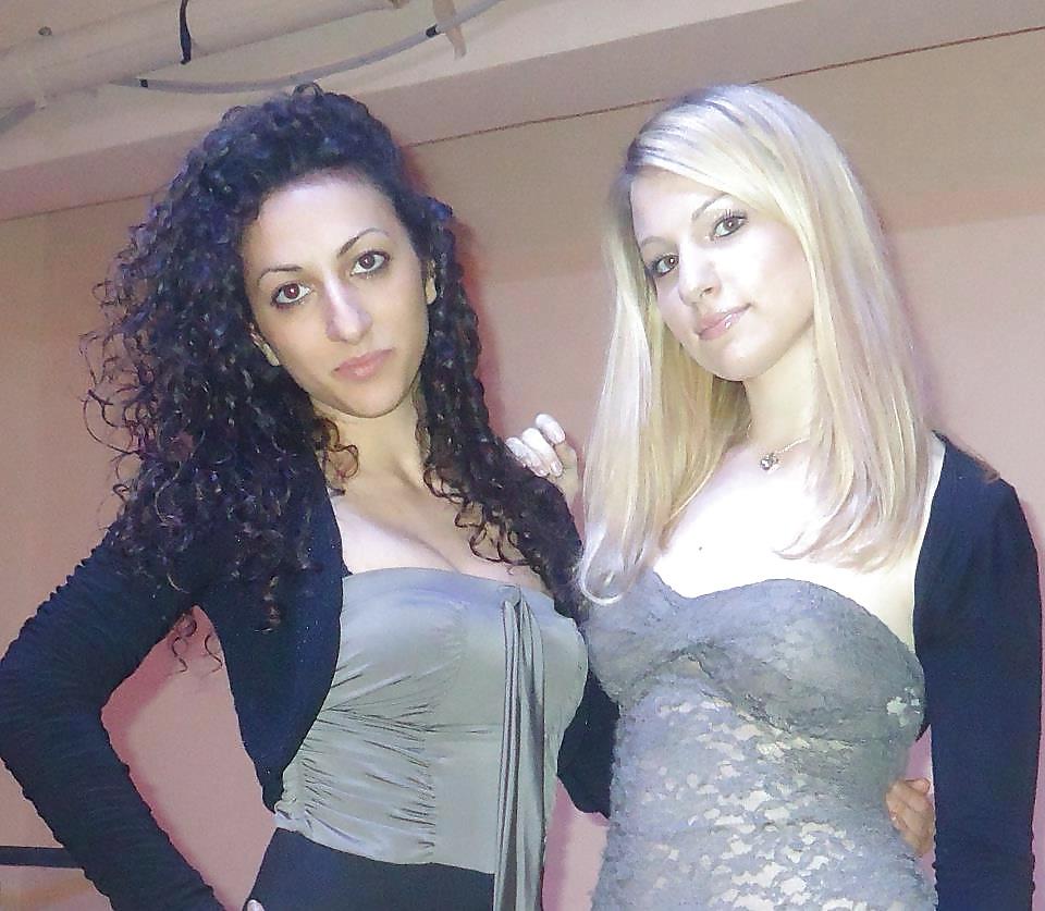 25P Italian mix girls