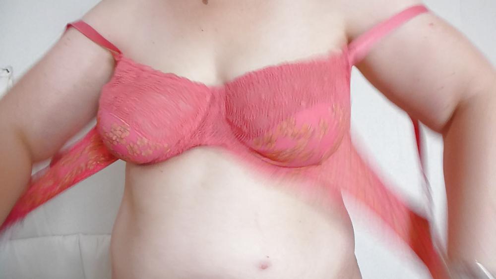 11P Big tits (my wife) 