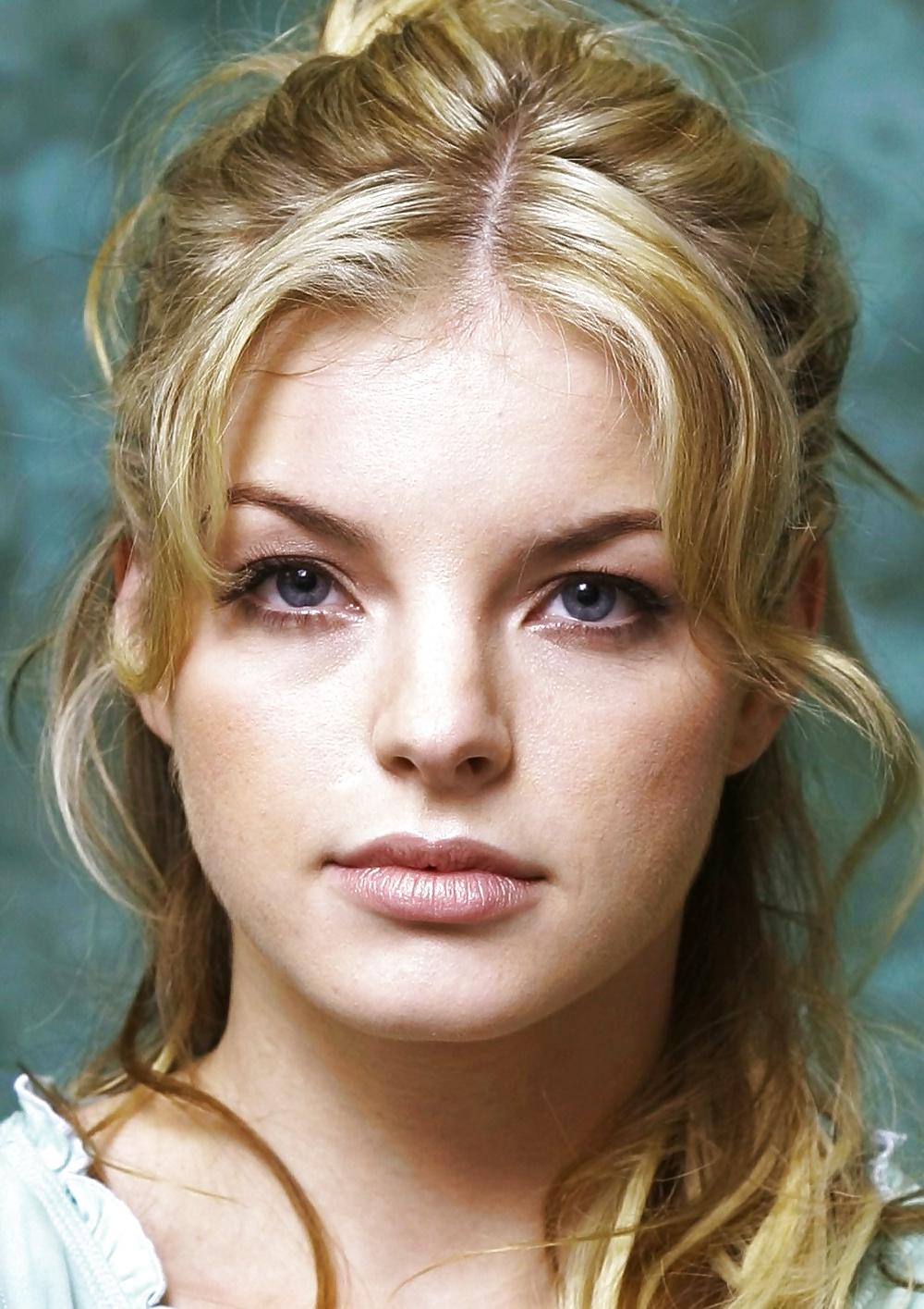 25P Celebrity Fuckface Favourites