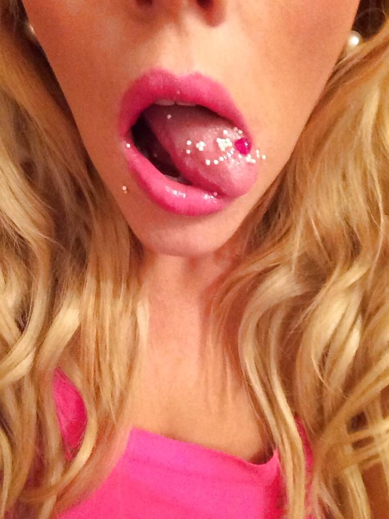 25P Blonde Irish Slut