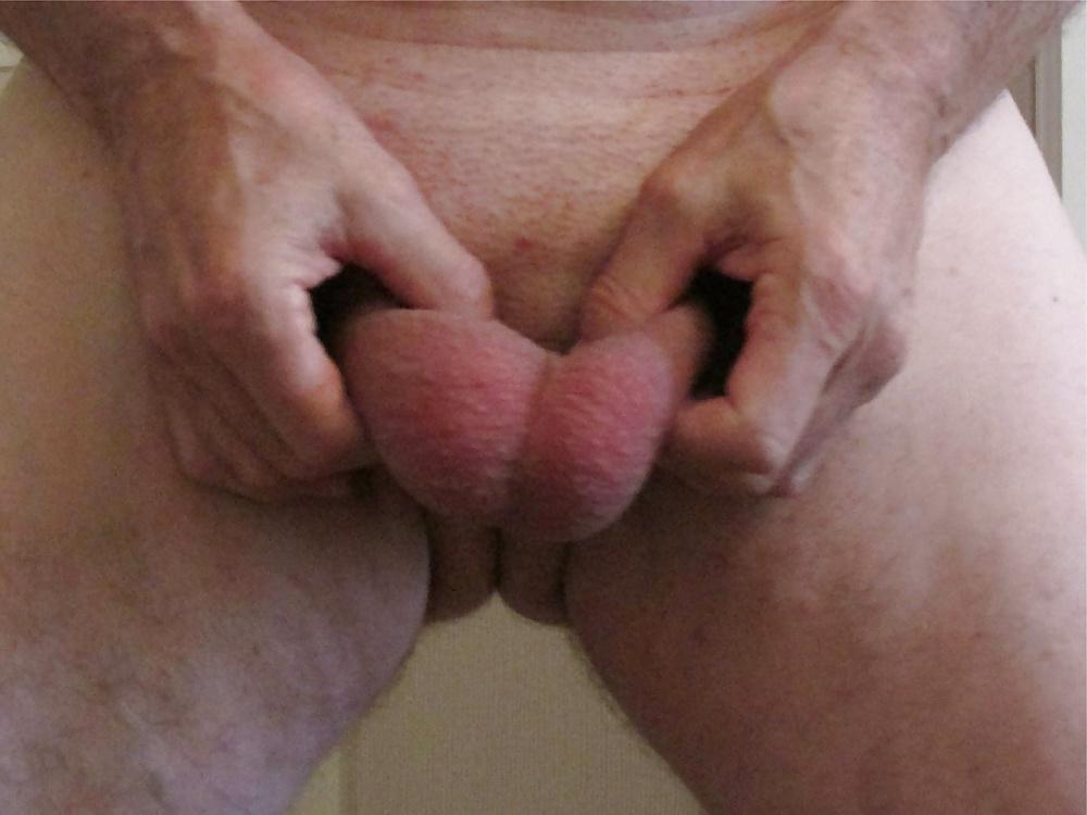 5P Look at his balls