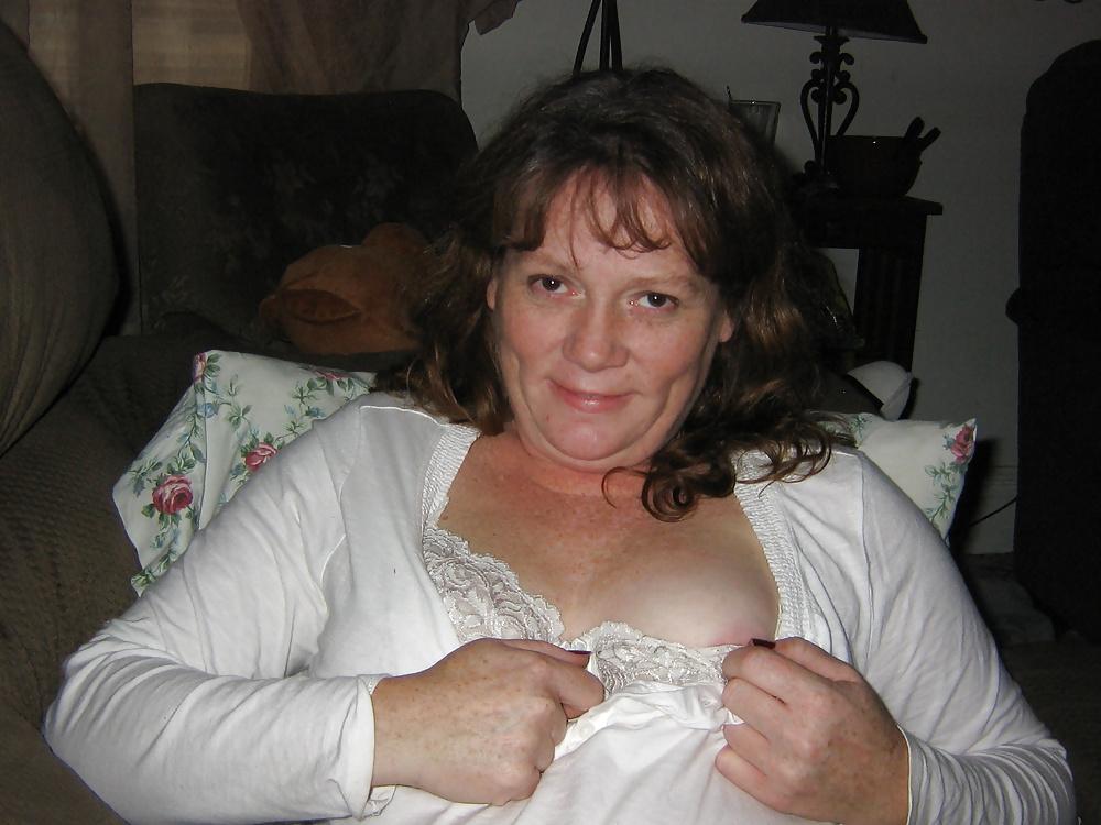 24P Wild Mom Loves it all