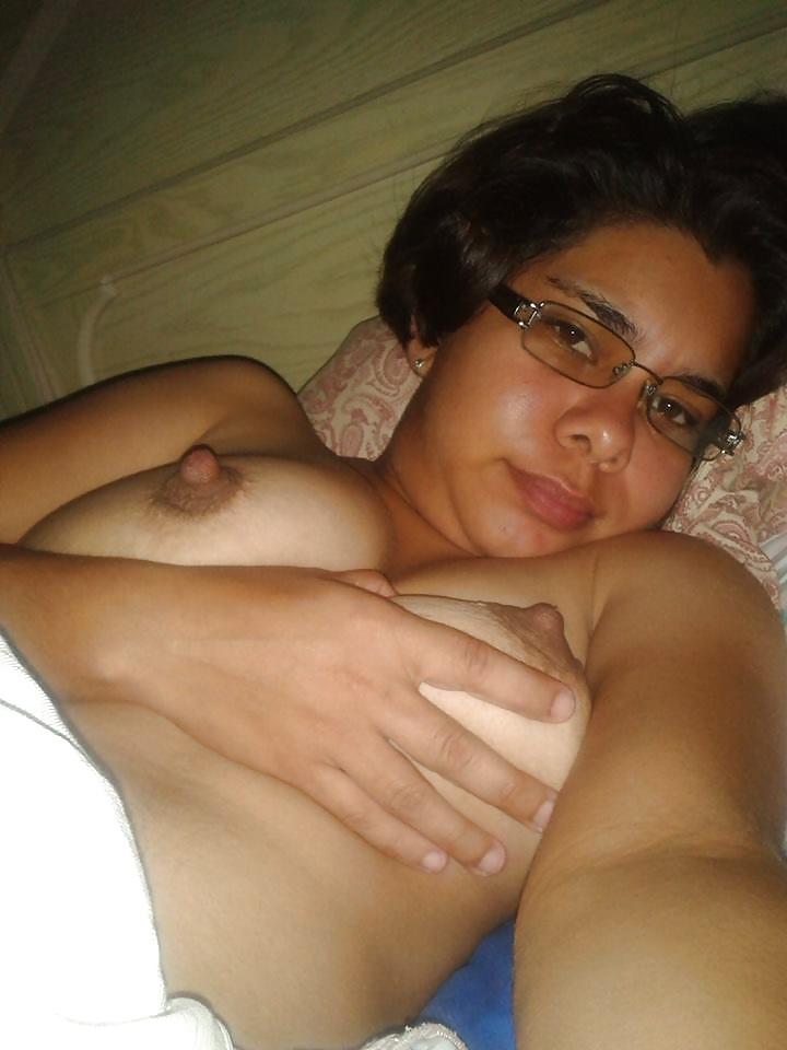 25P Madre mexicana (Mexican MILF)