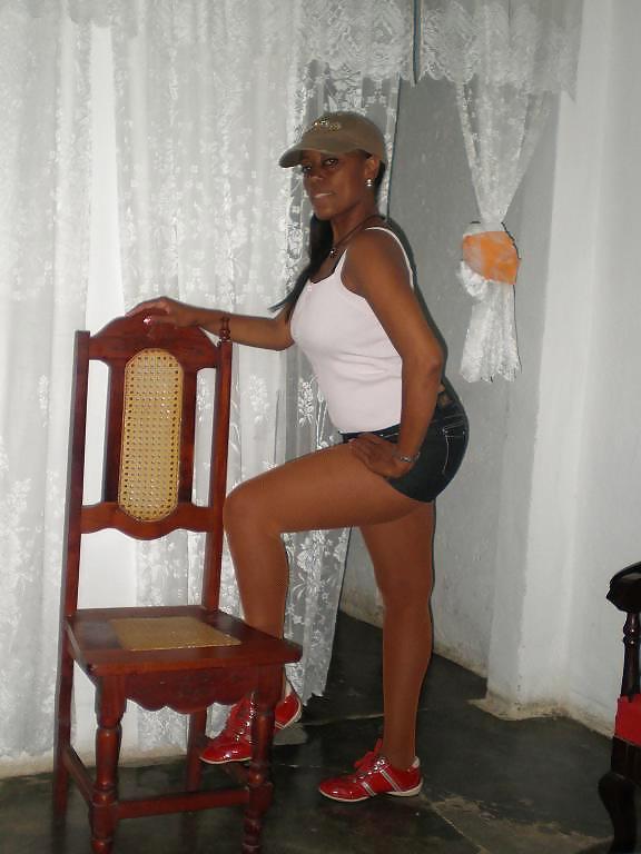 5P Mireya cuban girlfriend