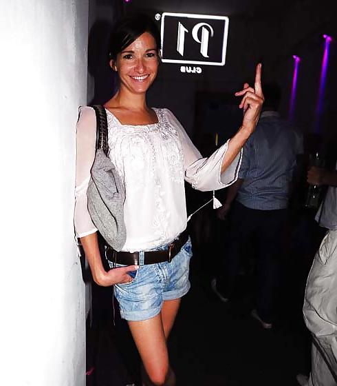 19P Sexy german actress Sophie Wepper - lehs heels hot