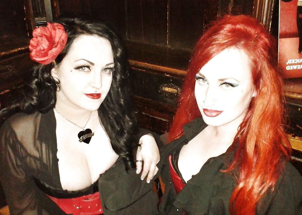 15P Irish goth pin up girl from Galway