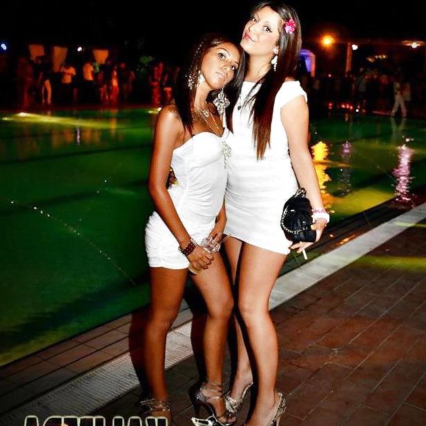 15P Mix italian girls hot