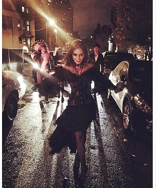 13P 12 REVEALING CELEBRITY HALLOWEEN COSTUMES