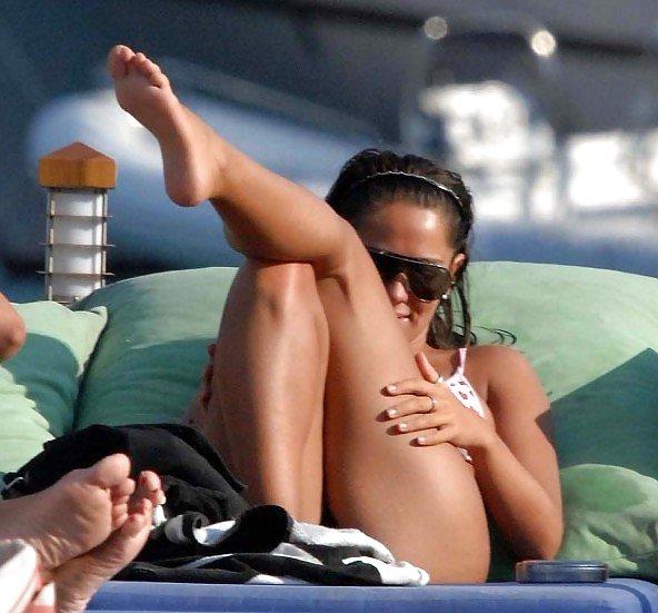 14P Turkish Celebrity Feets !!!