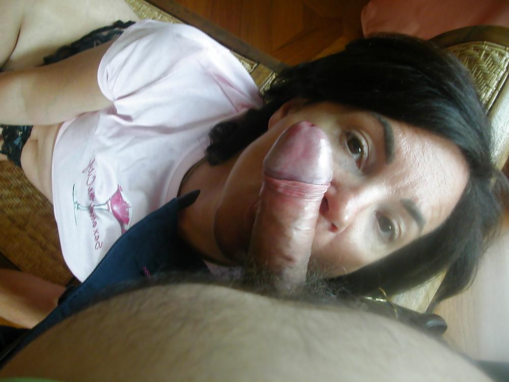 25P Milf brunette exhib et partouzeuze