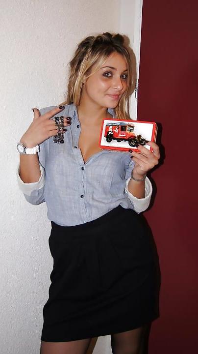 25P Priscilla Betti Sexy