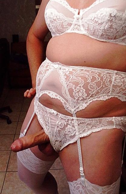 25P Erection Vintage Crosdresser 2