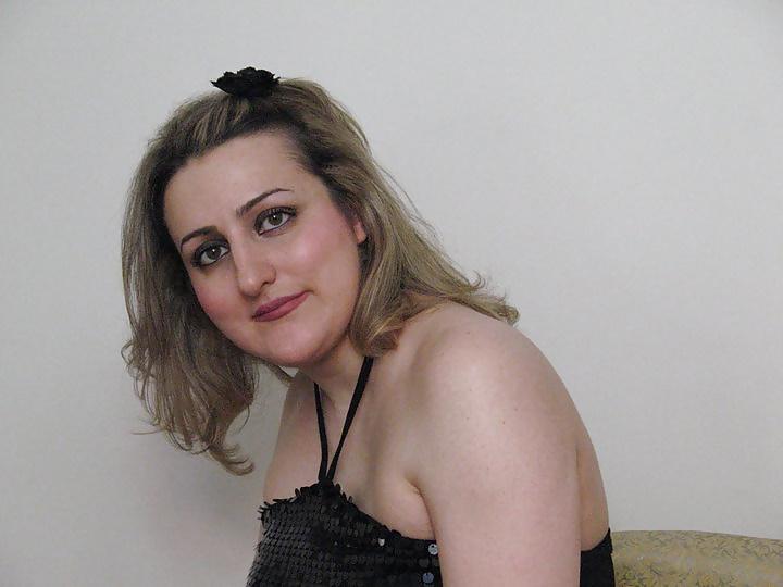 21P Persian Iranian FB Bitches