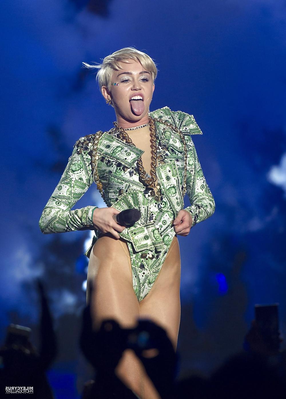 25P Hairy miley 
