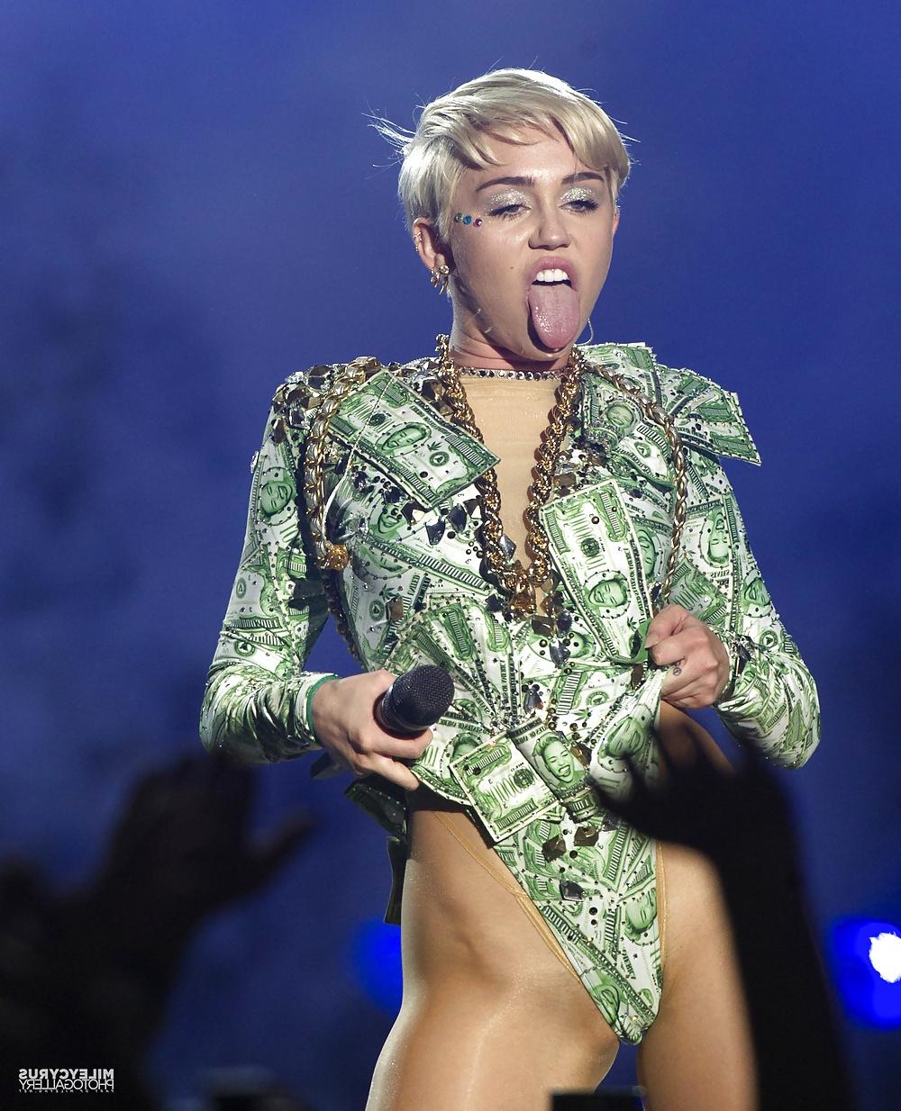 25P Hairy miley 
