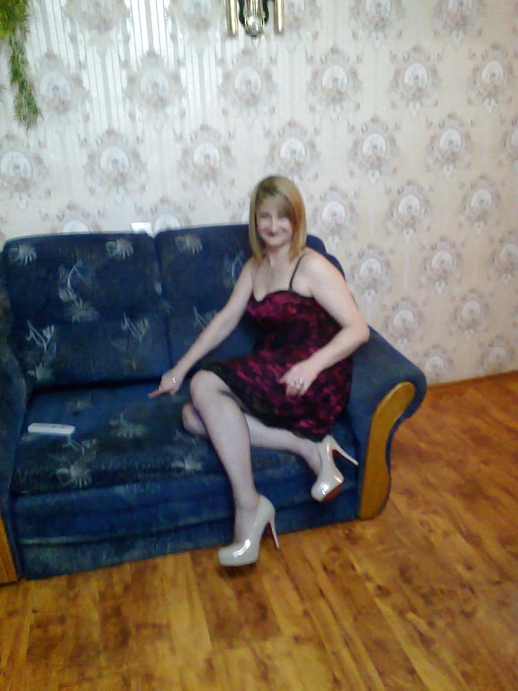 13P Stupid Whore Posing