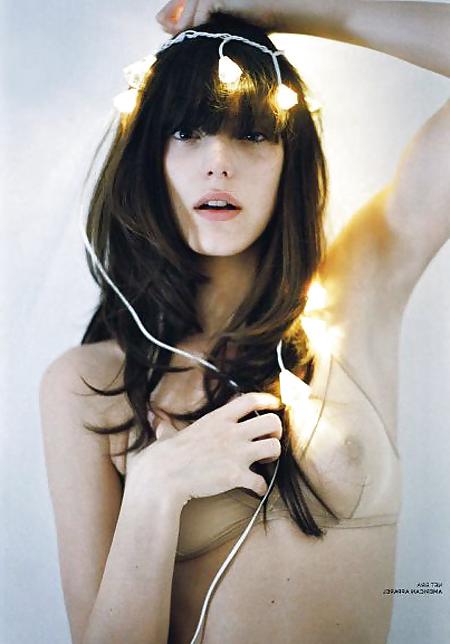 25P Celebs nude 2