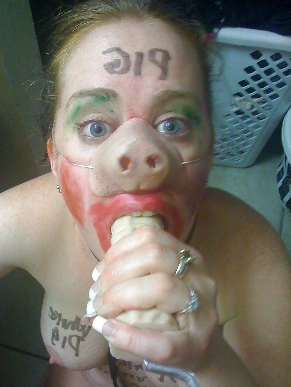 8P Dildo-BJ! (Notepad, Submissive Pig Whore)