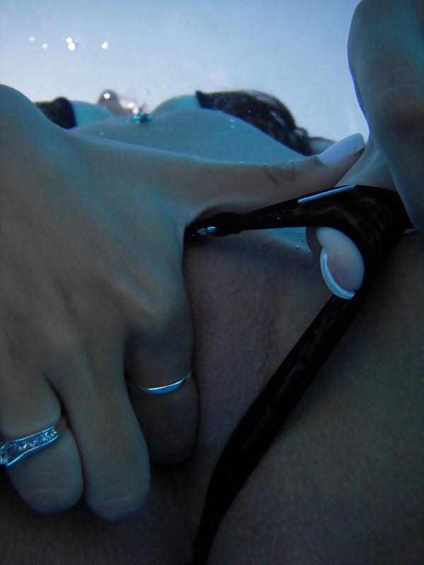 16P Raven Riley in the swimming pool #02