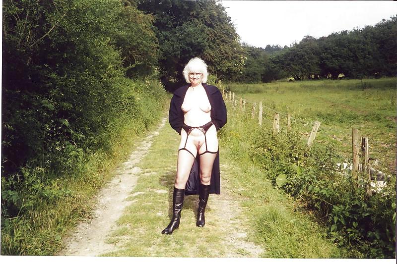 12P Kay Evelyn Smith exhibitionist & flasher