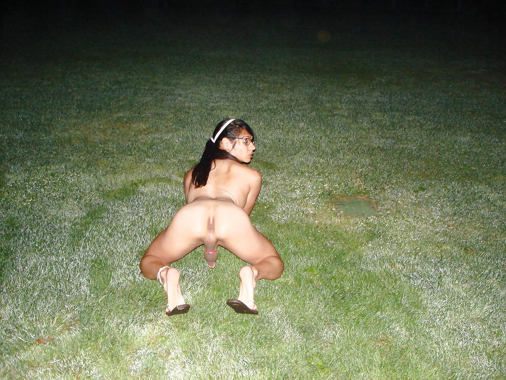 25P Heavenly babes with balls