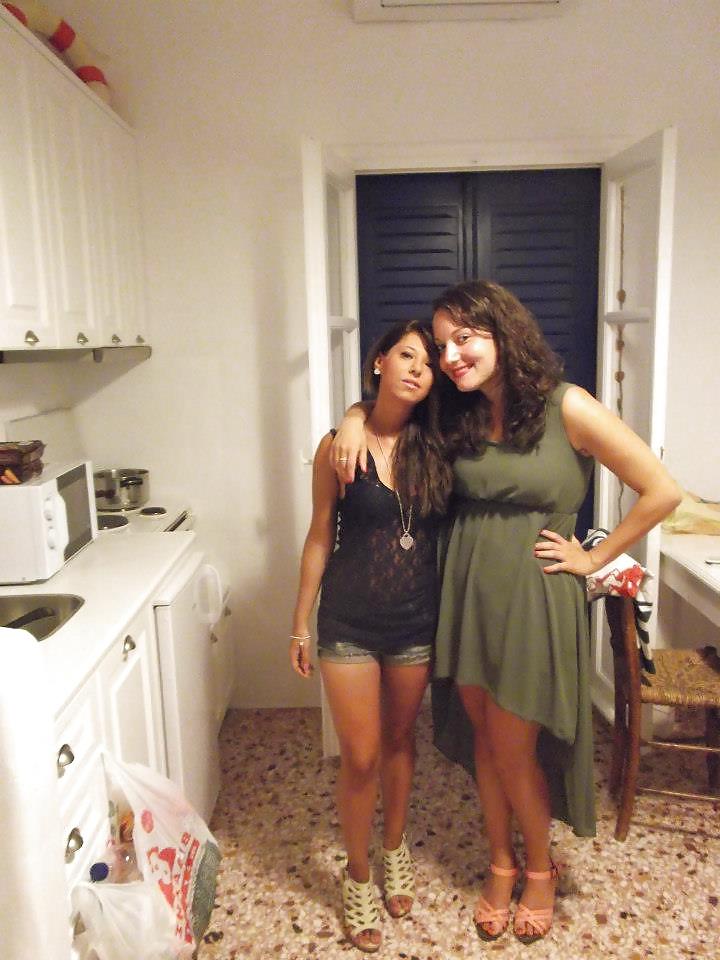 19P Hot italian Federica and friends