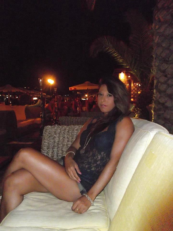 19P Hot italian Federica and friends
