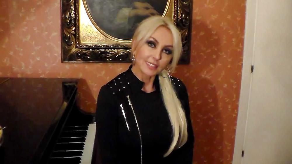 15P Teresa Werner (Polish mature singer)